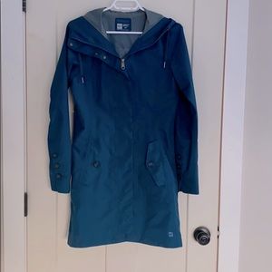 MEC Rain Coat, fitted with drawstring hood